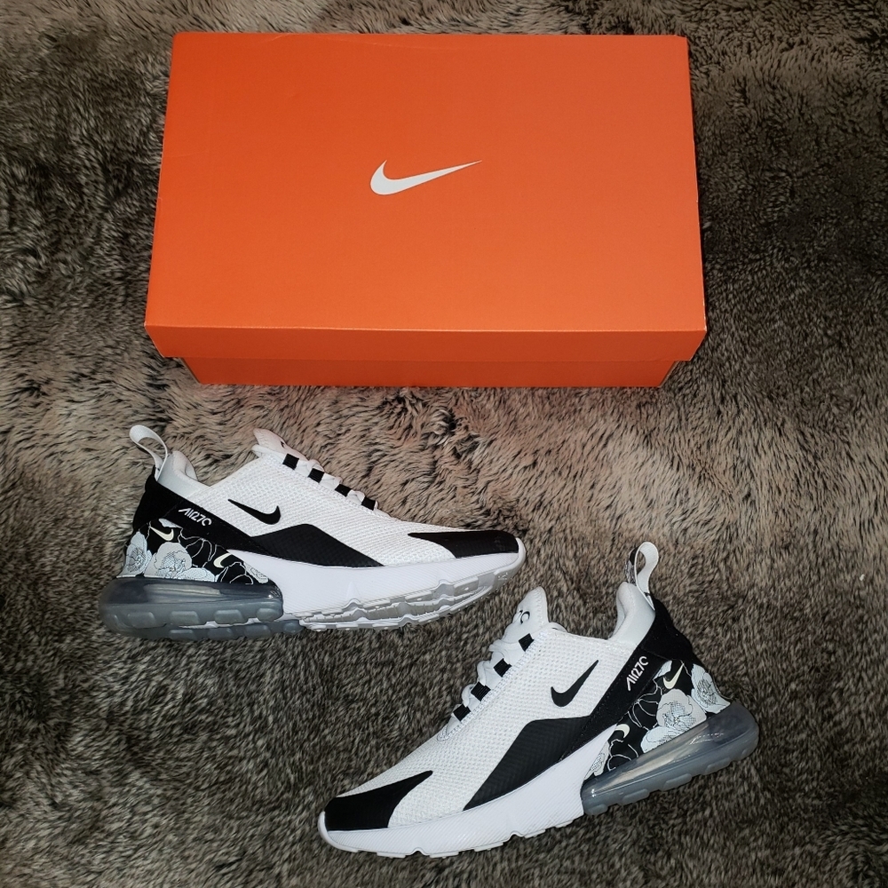 NIKE Womens Air Max 270 Peony Limited Edition
